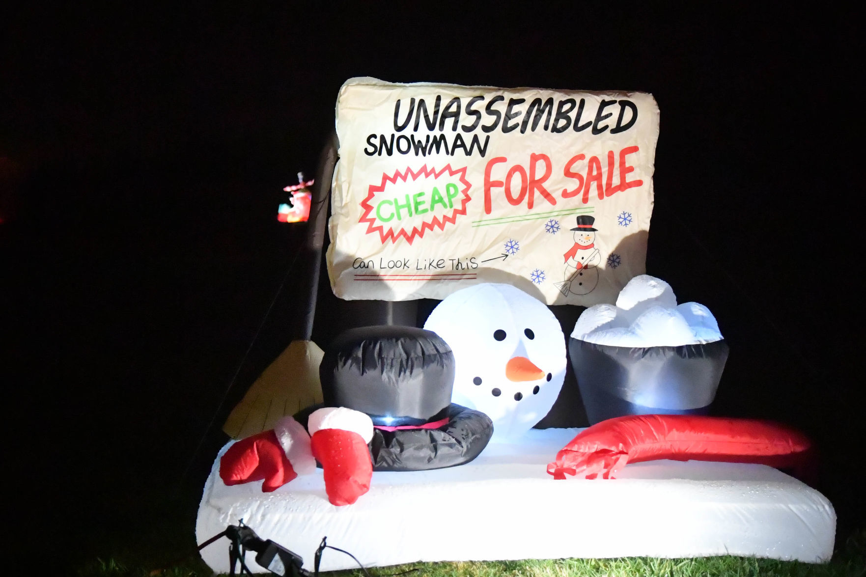 Unassembled snowman
